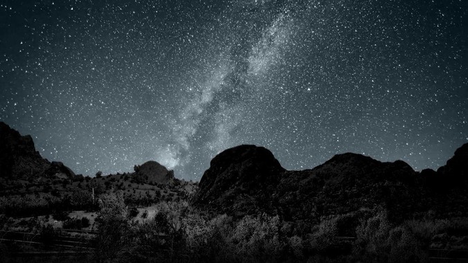 为什么web worker可以在前端开多线程，解决单线程卡死页面的问题，但是没有得到广泛使用？